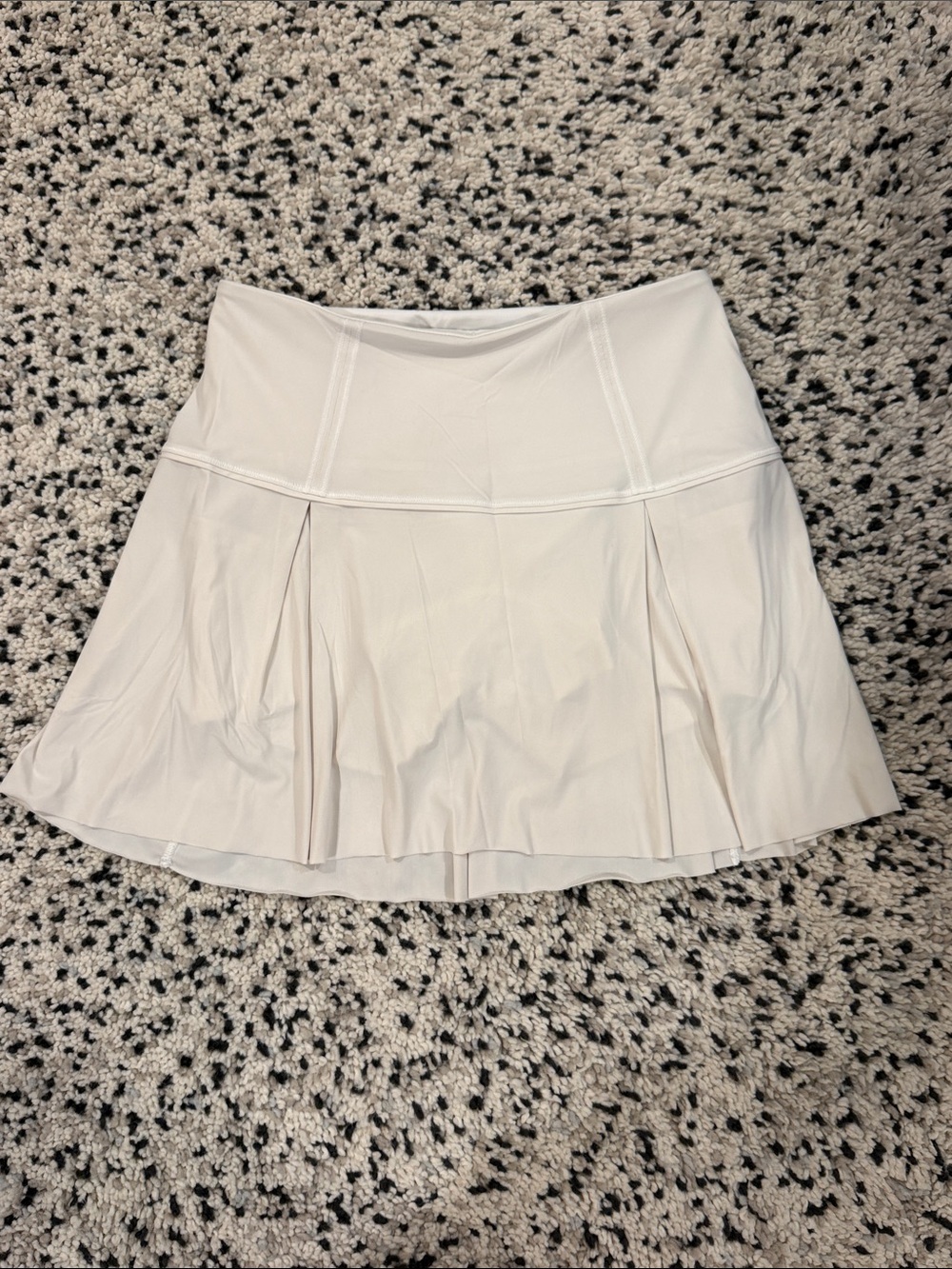 Lululemon Ivory Skort 4 TALL